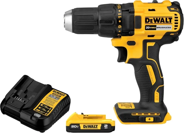 DEWALT 20V MAX Cordless Drill Driver Set (DCD777D1)